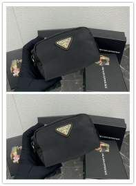 Picture of Prada Wallets _SKUfw216209884fw